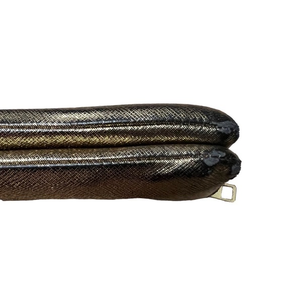 LULULEMON Double Up Wallet Gold (wear on corners) - Picture 5 of 8